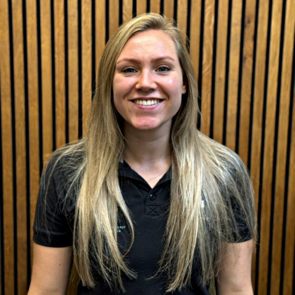 Becca Schinagl - Sports Massage Therapist and Chartered Physiotherapist